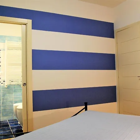 Casa Baia Azzurra ברג'ג'י
