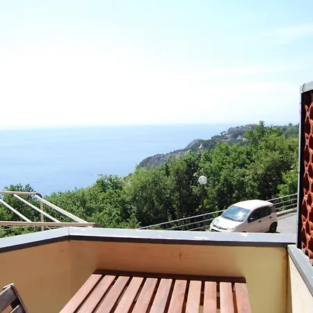 Casa Baia Azzurra Apartment